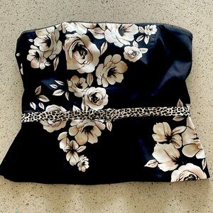 White House Black Market size 10 strapless black floral top